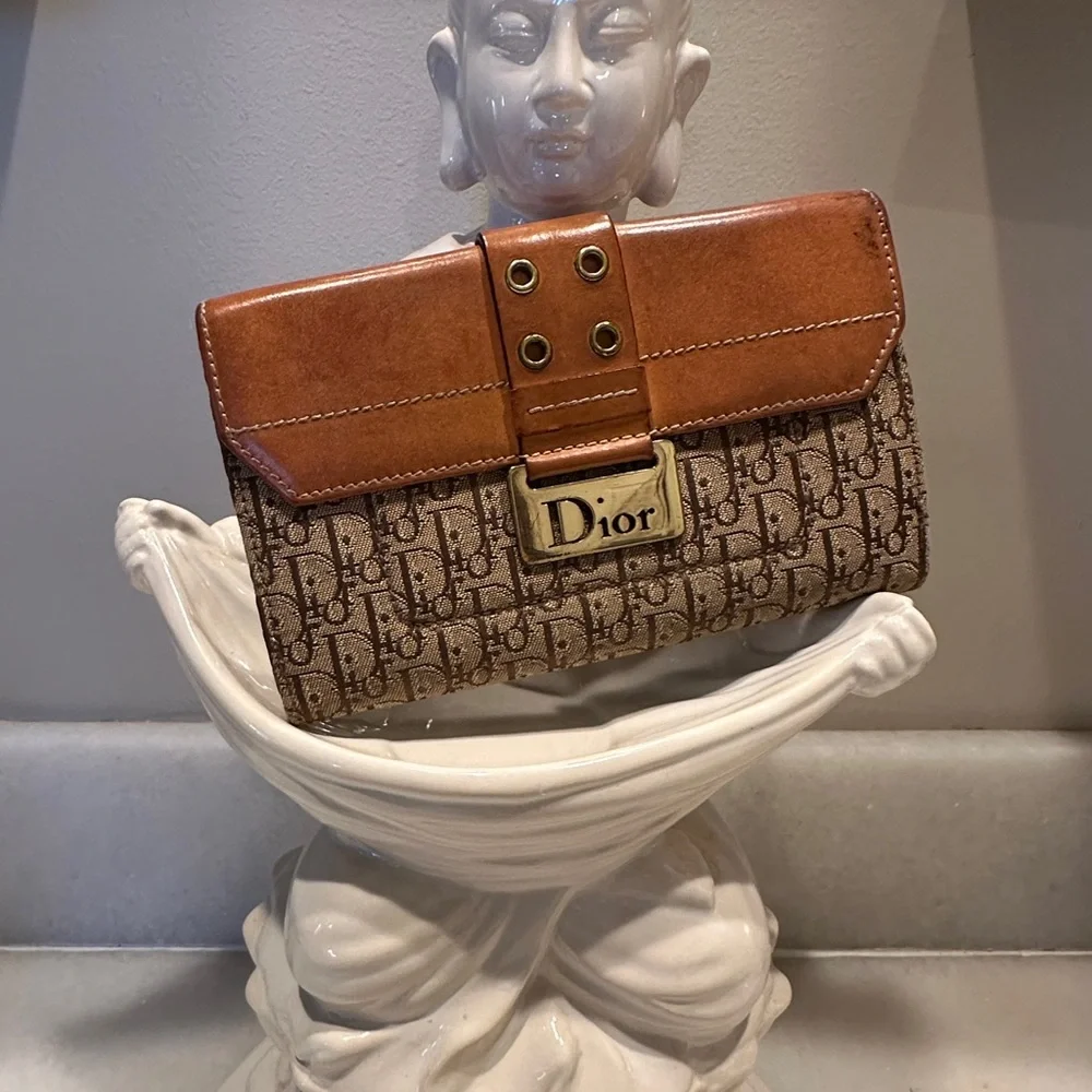 Dior Vintage Beautiful Brown and Tan Women's wallet